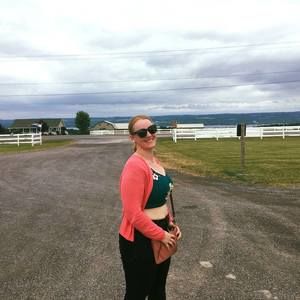 Meet your Posher, Taylor